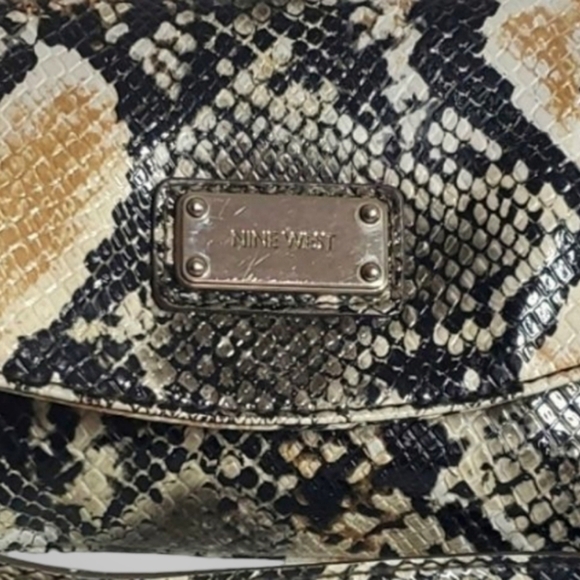 Nine West Snakeskin Print Clutch Wristlet Shoulder Bag - Picture 7 of 7